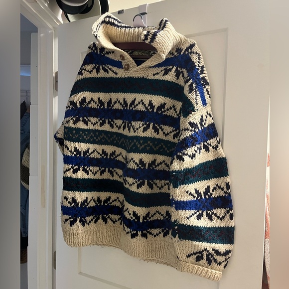 REY WEAR Sweaters - EUC VINTAGE CHUNKY WOOL HAND MADE KNIT ECUADOR
